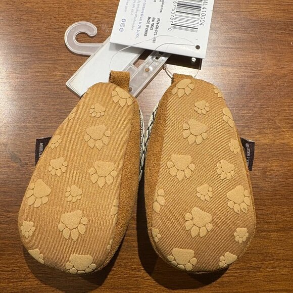 Muk Luks Mukluks Baby Shoes Slippers Newborn 0-6 months Brown NWT - Picture 5 of 6